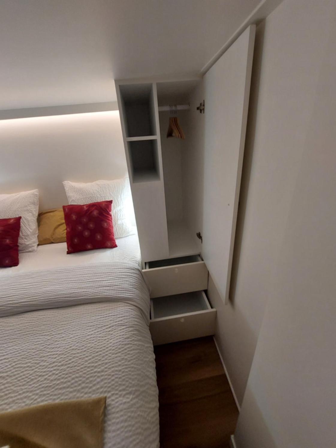 Apartments Paris Centre - At Home Hotel Exterior photo