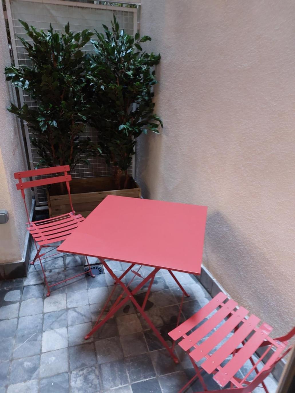 Apartments Paris Centre - At Home Hotel Exterior photo