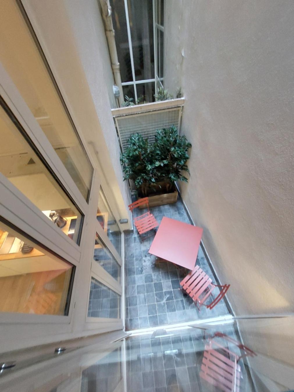 Apartments Paris Centre - At Home Hotel Exterior photo